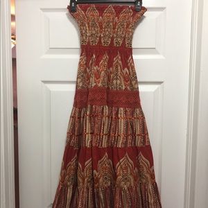 Super cute and comfy strapless dress, multi color.